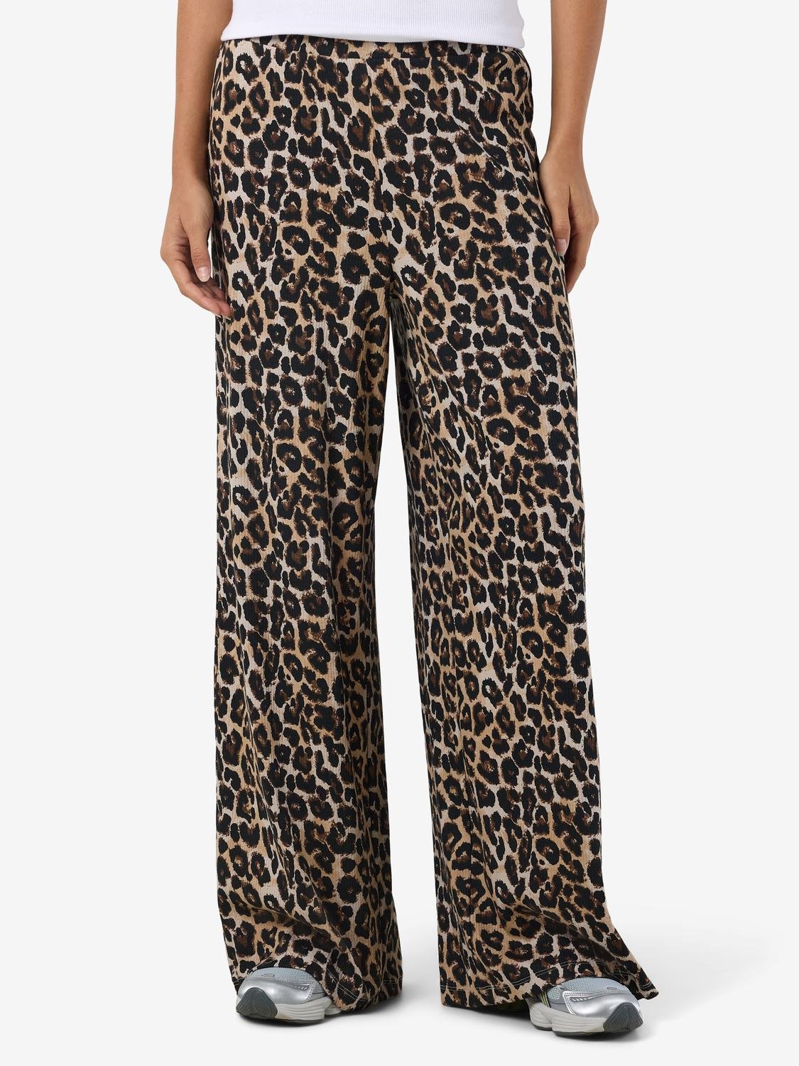 NMPASA Trousers - Black - VERO MODA & VILA Bergvik